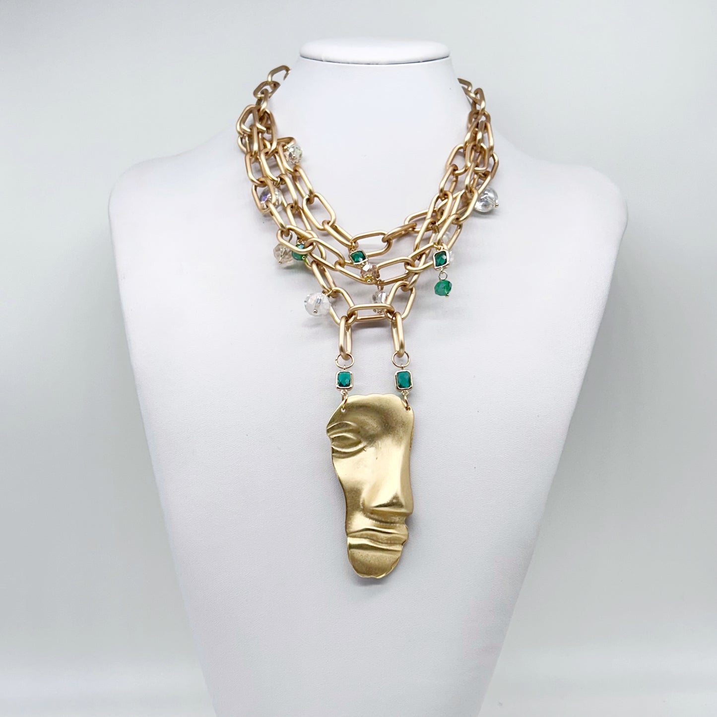 Collana Astra